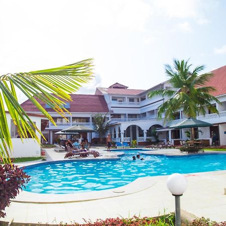 Diani Palm Resort And Apartments Diani Beach Bagian luar foto